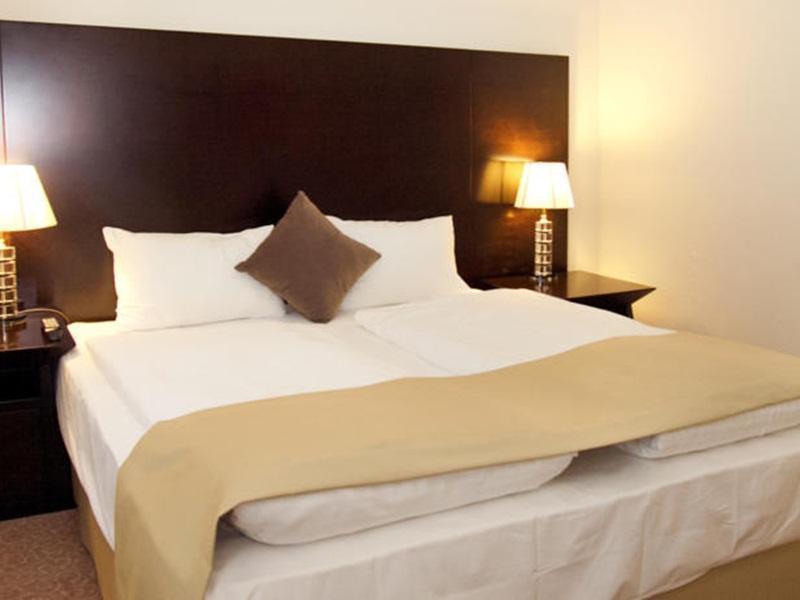 Grand Palace Hotel Hannover Exterior photo